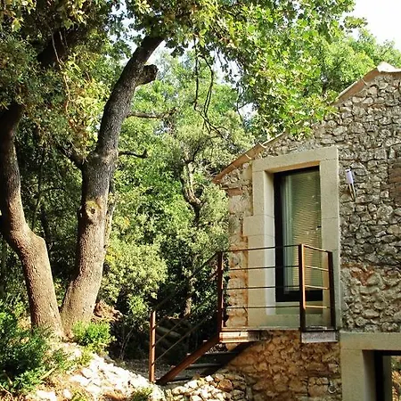 Les Esplanes 4* La Garde-Adhémar