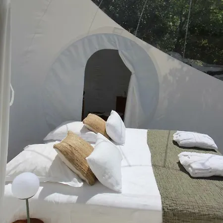 Les Esplanes B&B