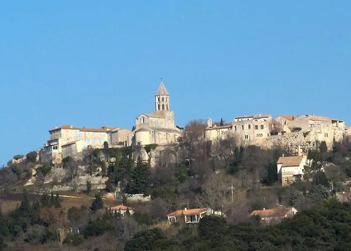 Les Esplanes La Garde-Adhémar