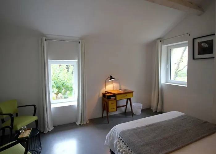 Bed & Breakfast Les Esplanes La Garde-Adhémar