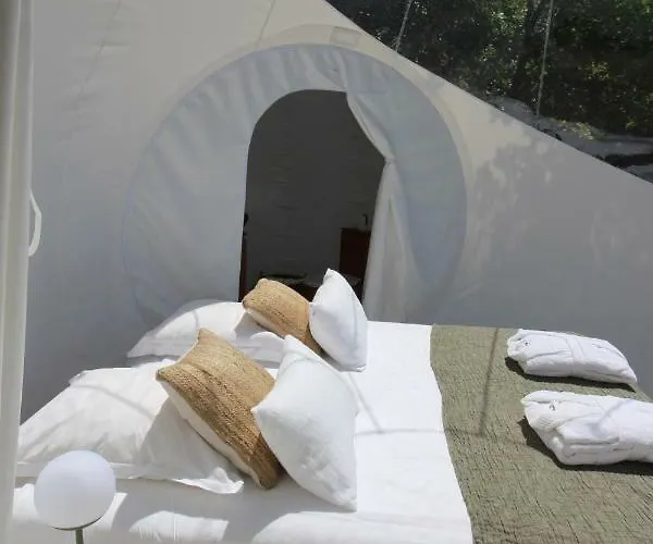 Les Esplanes Bed & Breakfast